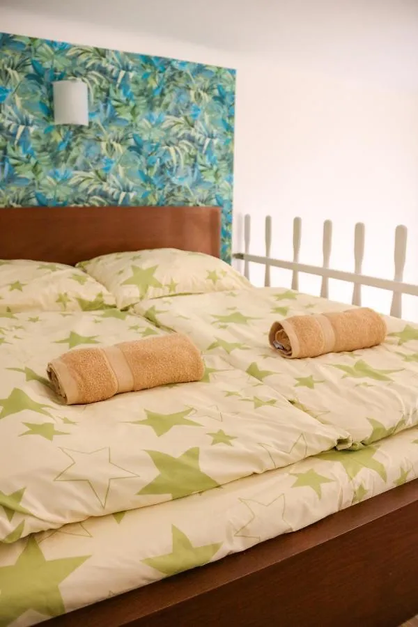 Budapest Avenue Apartment