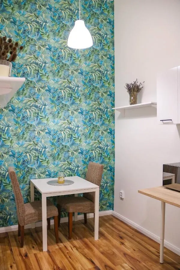 Budapest Avenue Apartment 0*,